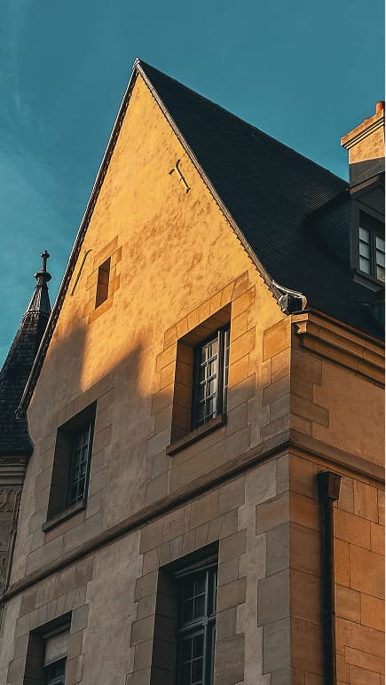 Bâtisse en pierre de taille